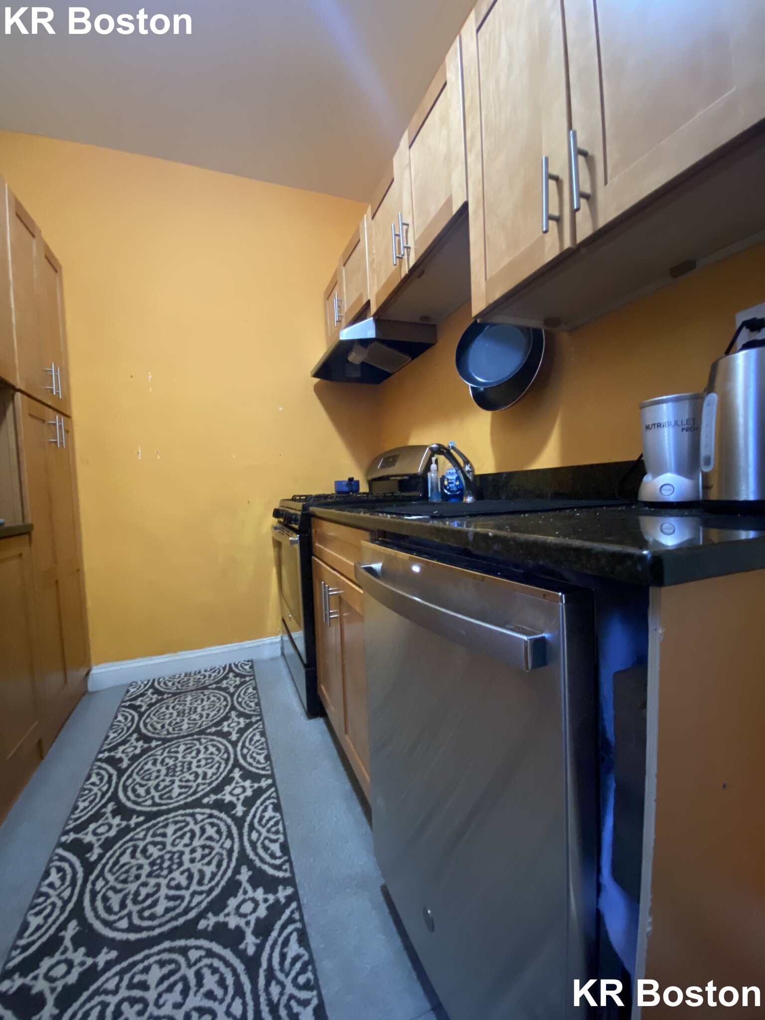 3 bed, 2 bath apartment for rent at 1788 Commonwealth Ave Unit 3, Brighton — photo 2 of 11