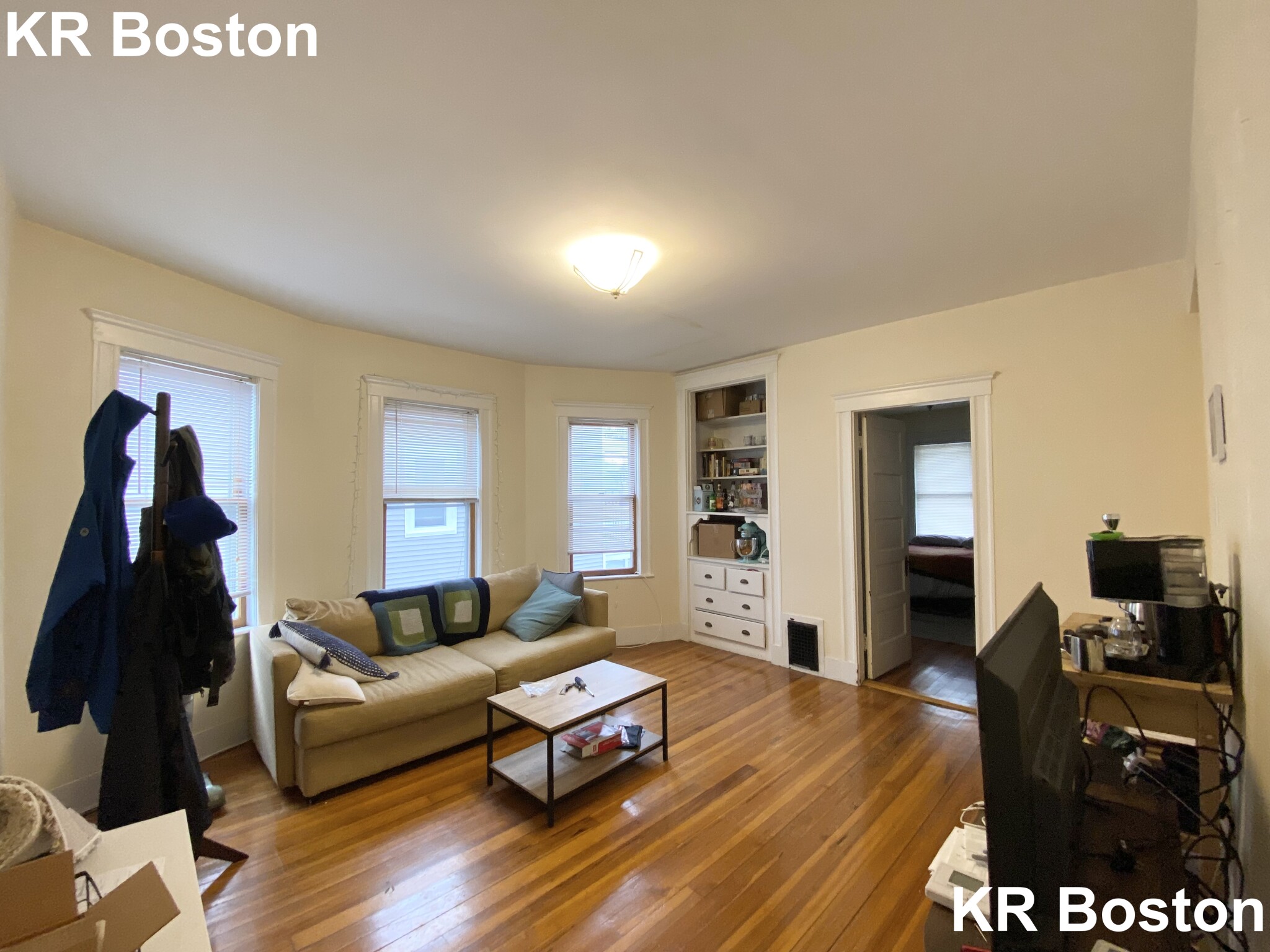 3 bed, 1.5 bath apartment for rent at 47 Easton St Unit 2, Allston — photo 5 of 46