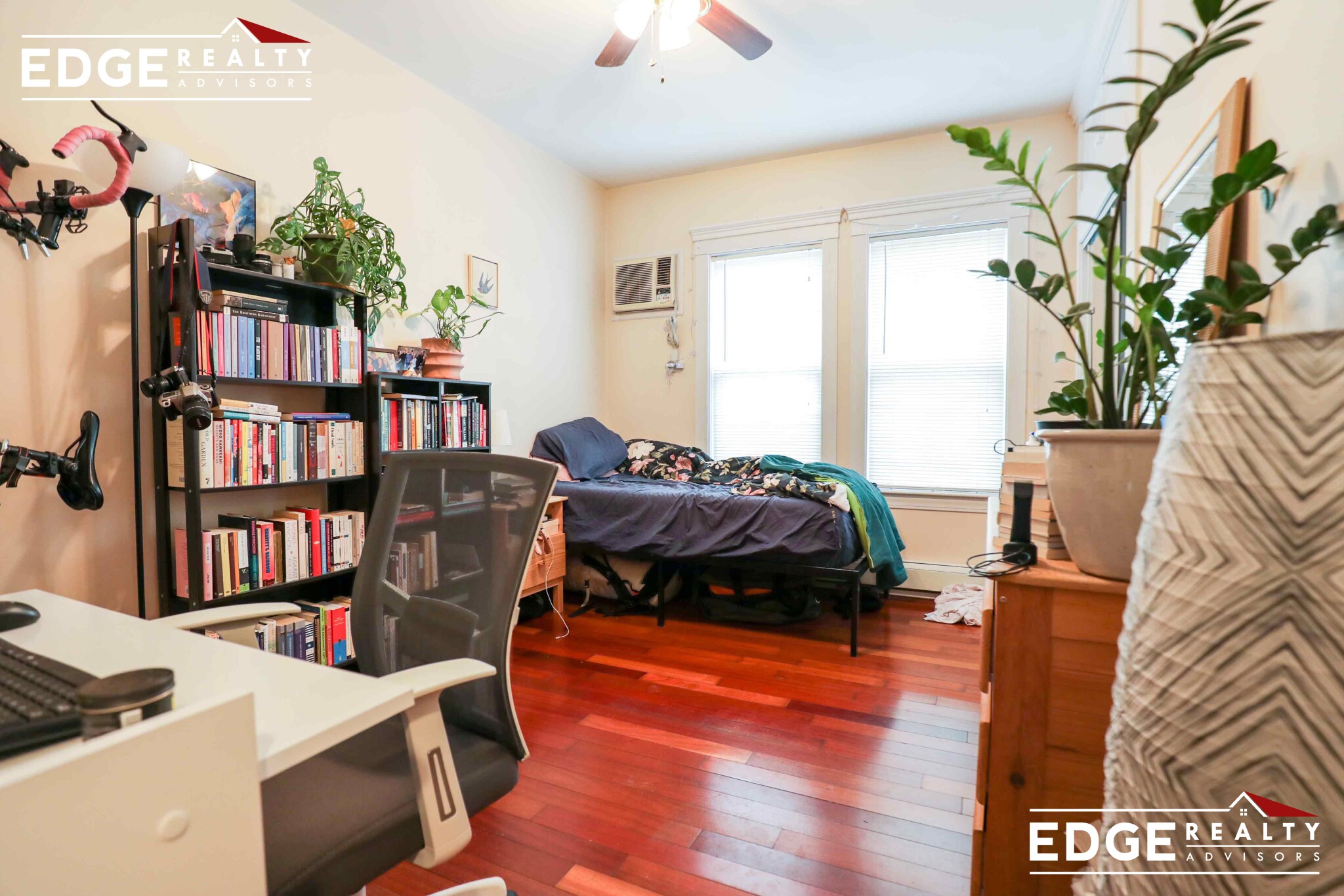 3 bed, 2 bath apartment for rent at 7 Delaware Pl Unit 2, Brighton — photo 5 of 9