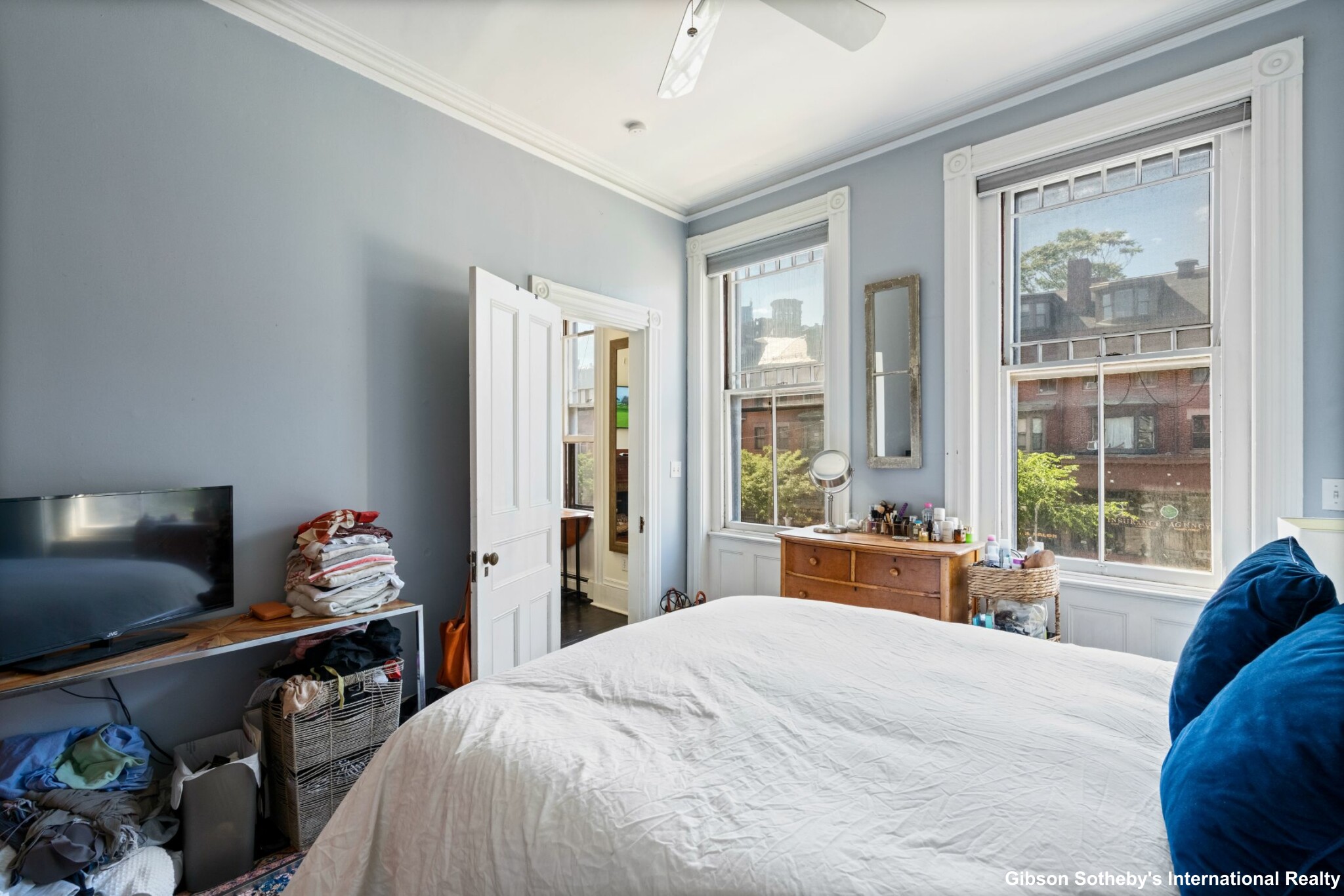 2 bed, 1 bath apartment for rent at 580 Tremont St Unit 2, South End — photo 19 of 21