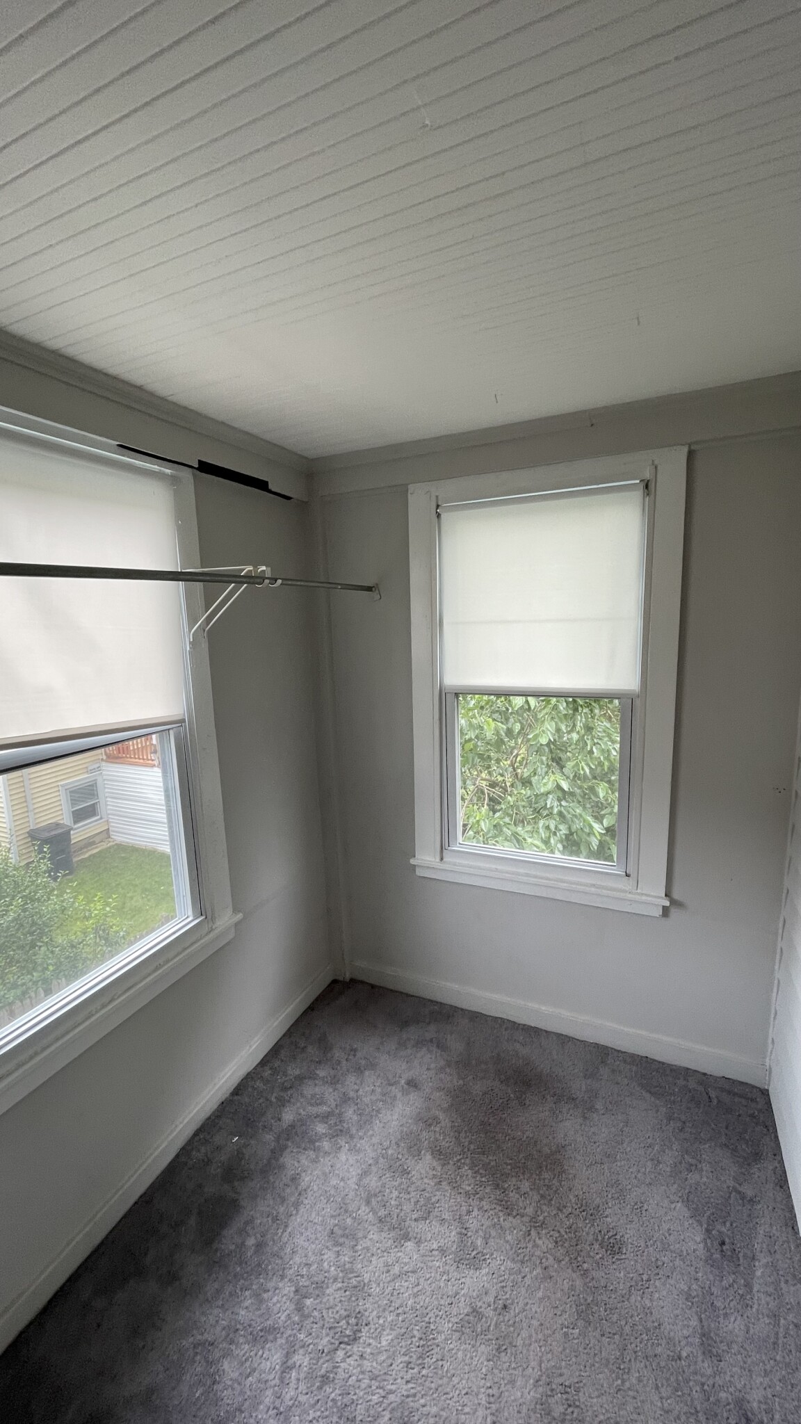 1.5 bed, 1 bath apartment for rent at 196 Fairmount Ave Unit 6, Hyde Park — photo 4 of 16