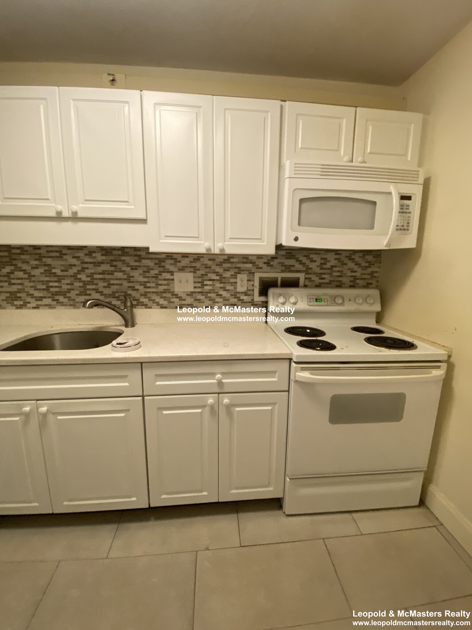 Studio bed, 1 bath apartment for rent at 101 Monmouth St Unit 307, Longwood — photo 19 of 28