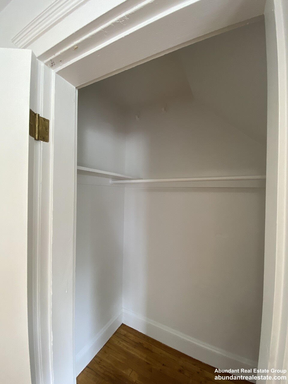 2 bed, 1 bath apartment for rent at 25 Conwell Ave Unit 1, Teele Square — photo 19 of 23