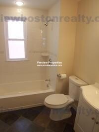 3 bed, 1 bath apartment for rent at 16 Fairbanks St Unit 1, Brighton — photo 13 of 26