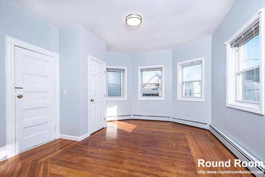 3 bed, 1 bath apartment for rent at 28 Moreland St Unit 2, Winter Hill — photo 12 of 13