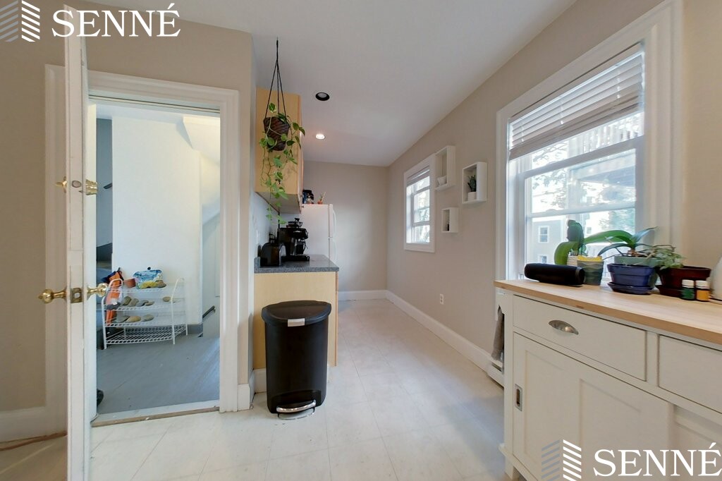 2 bed, 1 bath apartment for rent at 8 Speridakis Ter Unit 2, Cambridgeport — photo 10 of 16