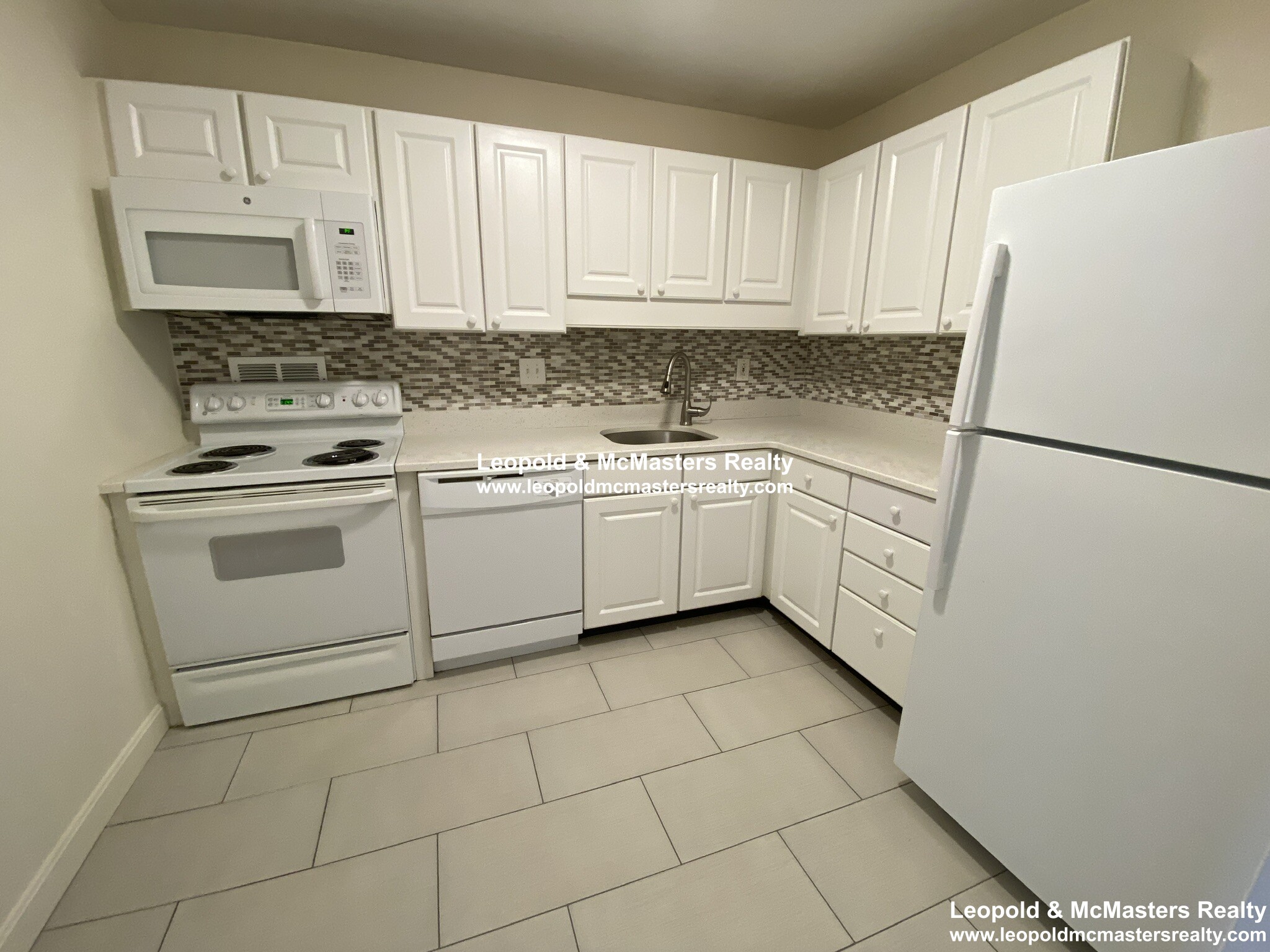 Studio bed, 1 bath apartment for rent at 101 Monmouth St Unit 307, Longwood — photo 20 of 28