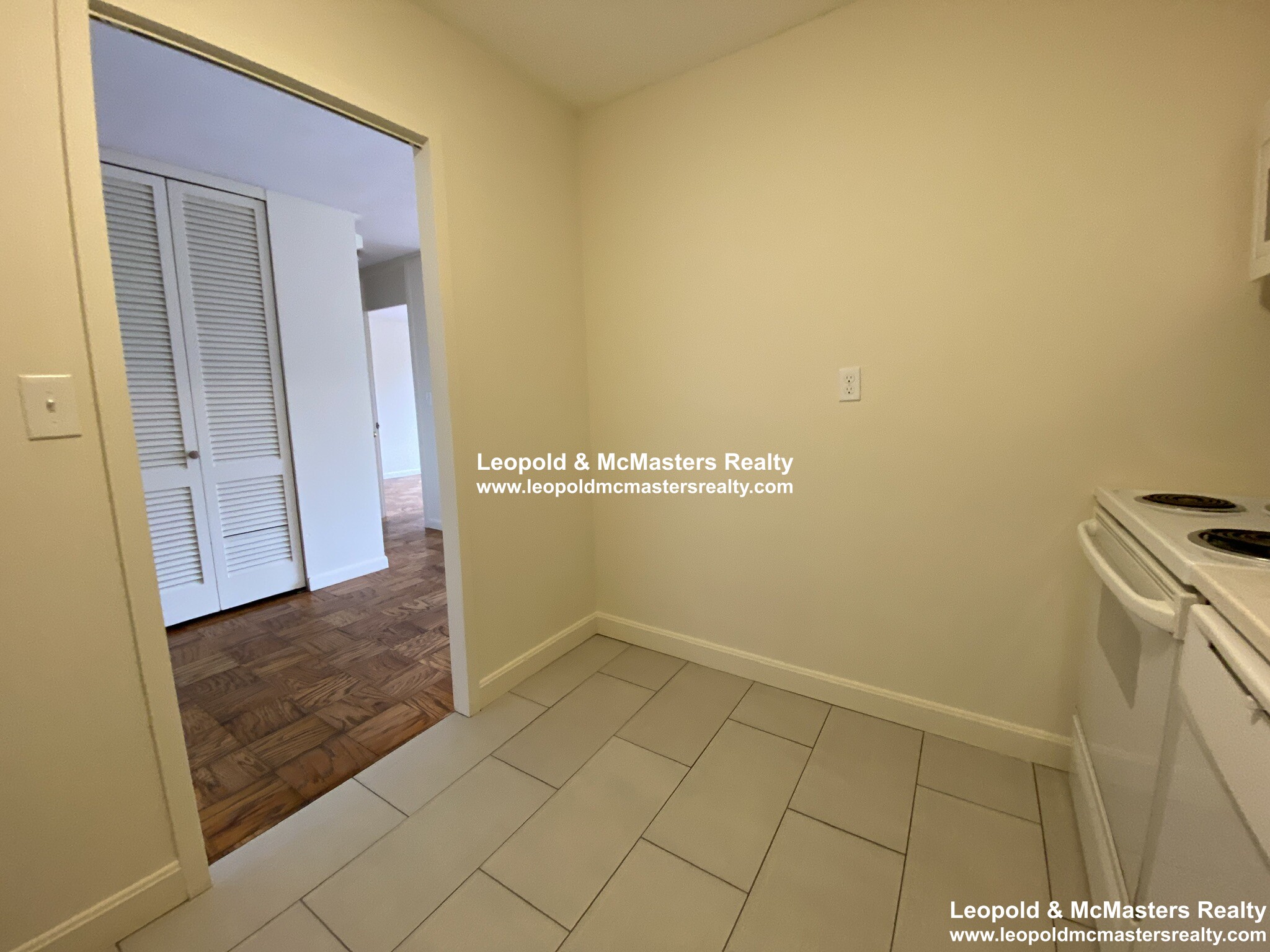 Studio bed, 1 bath apartment for rent at 101 Monmouth St Unit 307, Longwood — photo 25 of 28