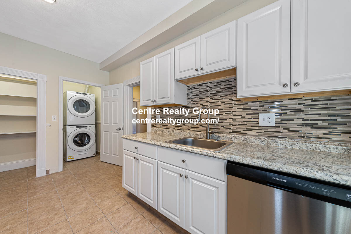 3 bed, 1 bath apartment for rent at 37 Brackett St Unit 2, Brighton — photo 1 of 18