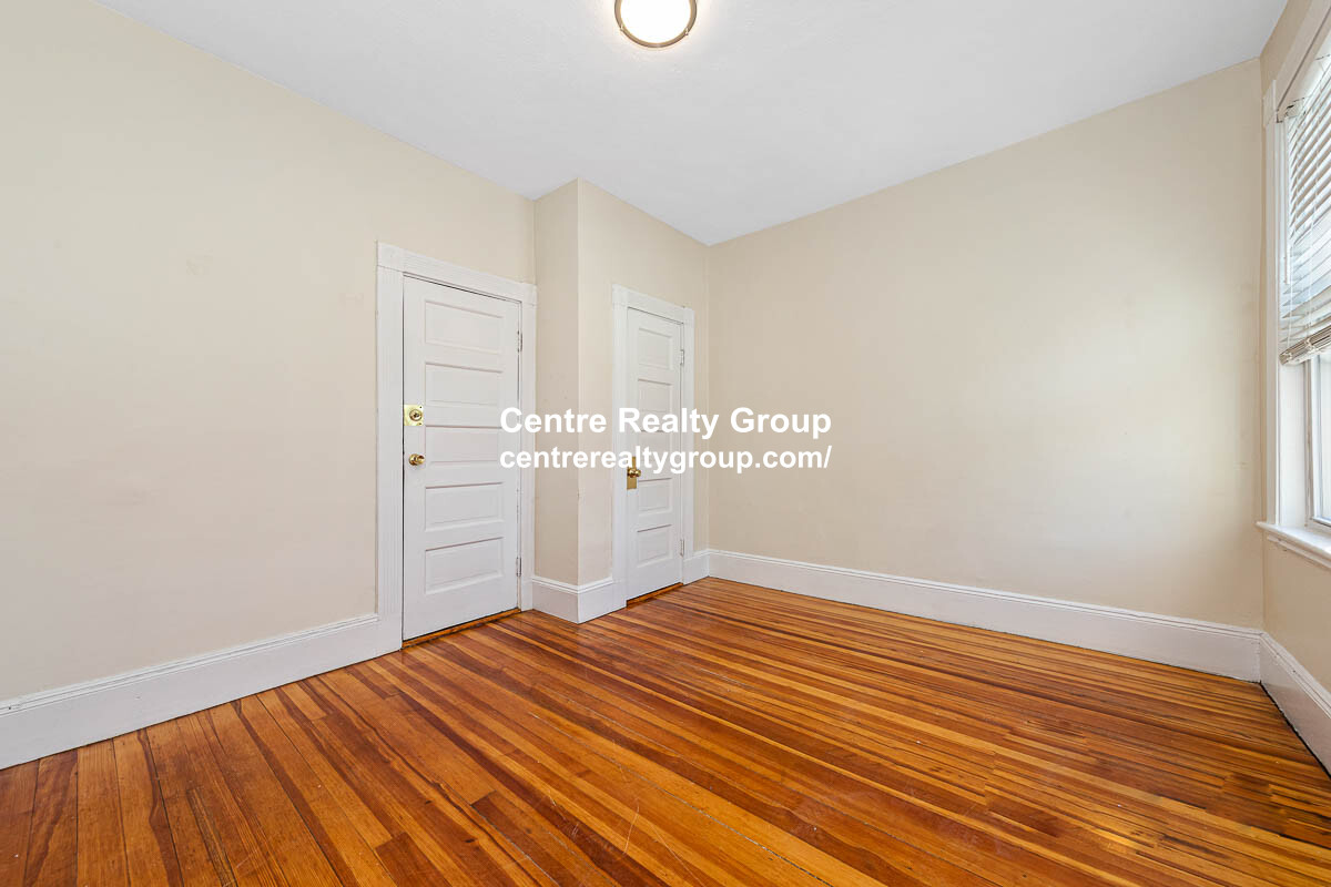 3 bed, 1 bath apartment for rent at 37 Brackett St Unit 2, Brighton — photo 8 of 18