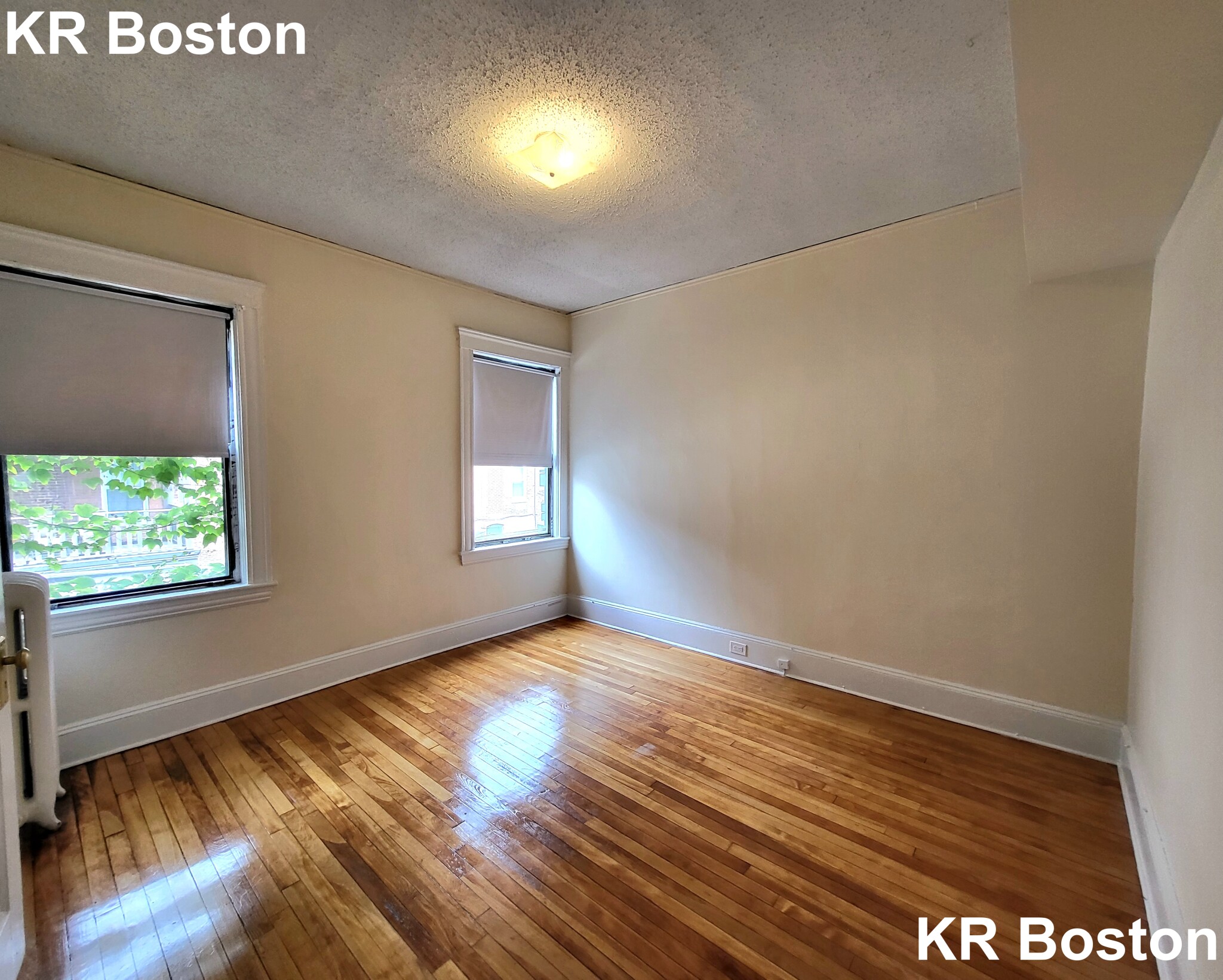 4 bed, 2 bath apartment for rent at 21 Hamilton Rd Unit 1, Coolidge Corner — photo 6 of 10
