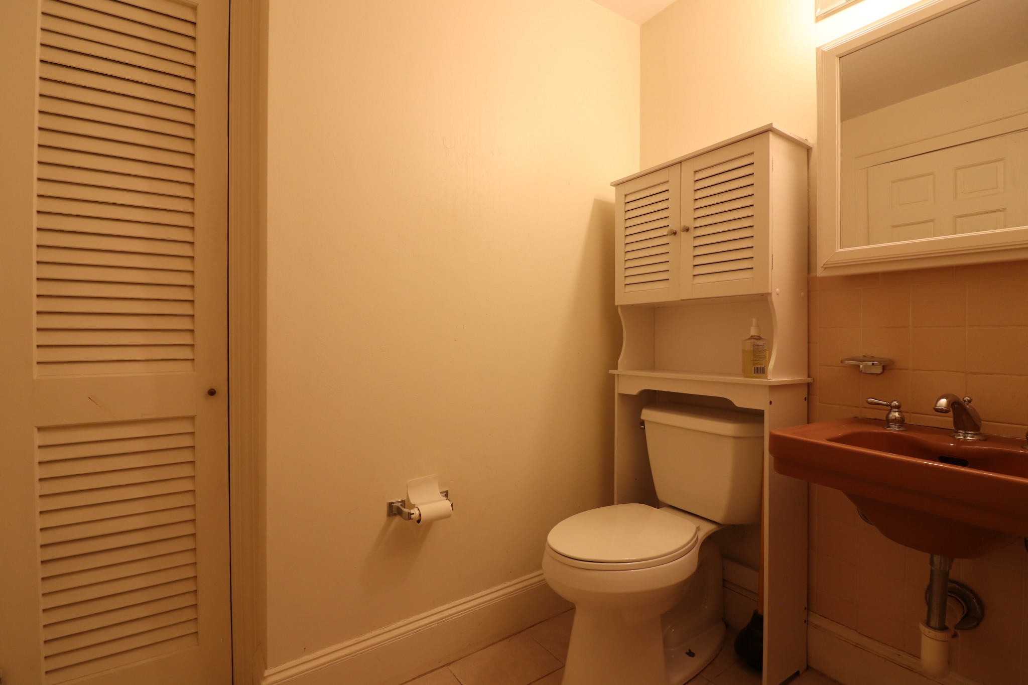 2 bed, 1 bath apartment for rent at 40 Blake Rd Unit B, Brookline Hills — photo 7 of 18