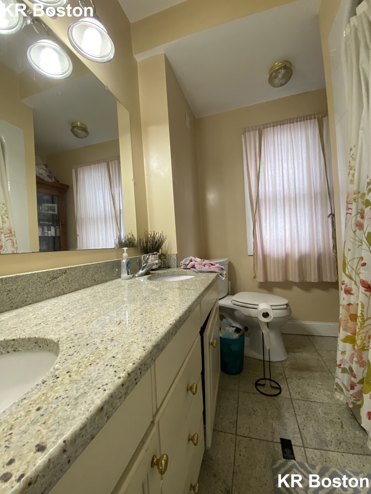 4 bed, 2.5 bath apartment for rent at 5 Holman St Unit 2, Allston — photo 2 of 7