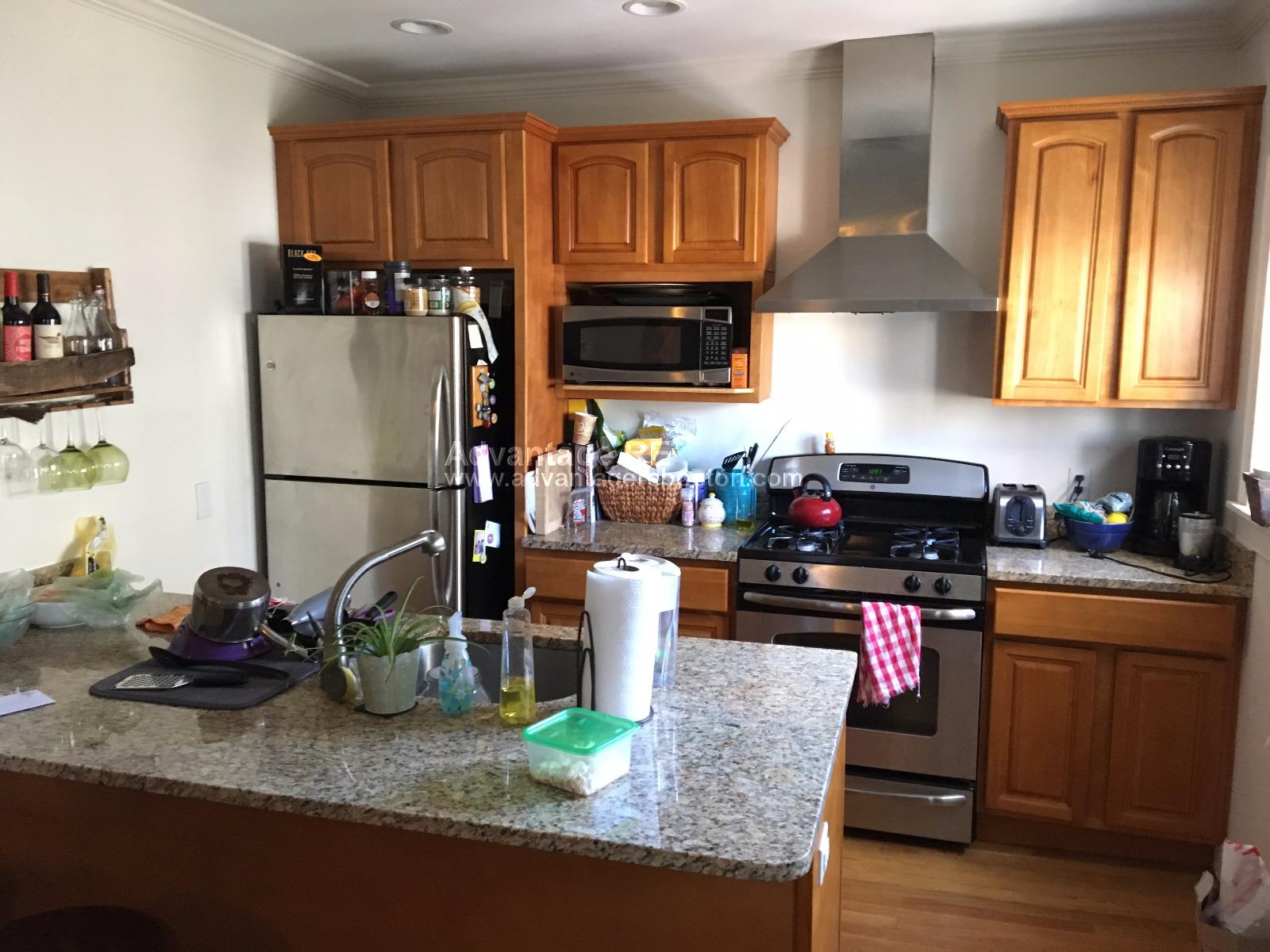 3 bed, 2 bath apartment for rent at 115 Fifth St Unit 6, Kendall Square — photo 10 of 14
