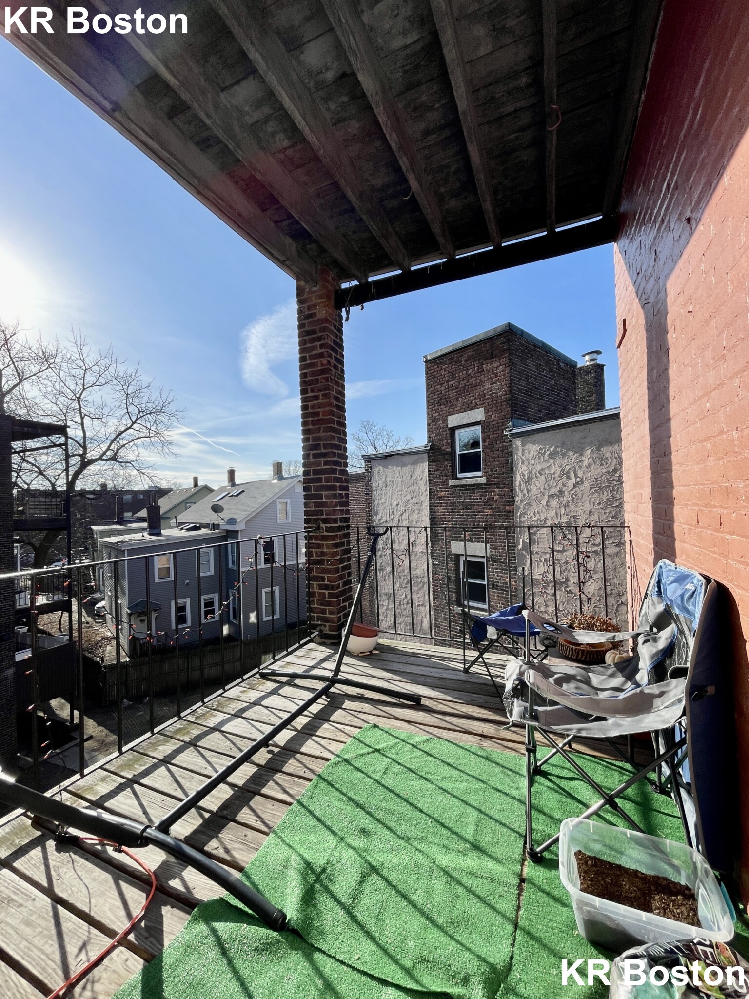 4 bed, 1 bath apartment for rent at 11 Quint Ave Unit 5, Allston — photo 4 of 4