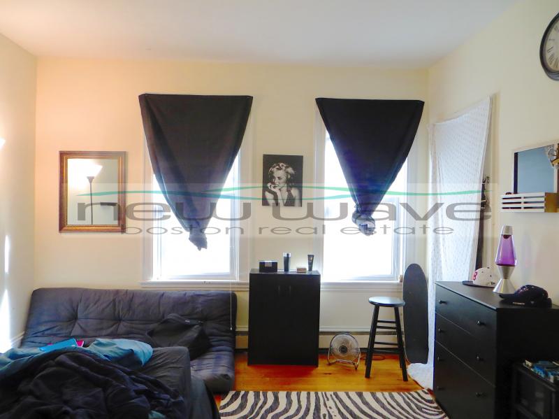 3 bed, 1 bath apartment for rent at 70 Calumet St Unit 1, Mission Hill — photo 7 of 13