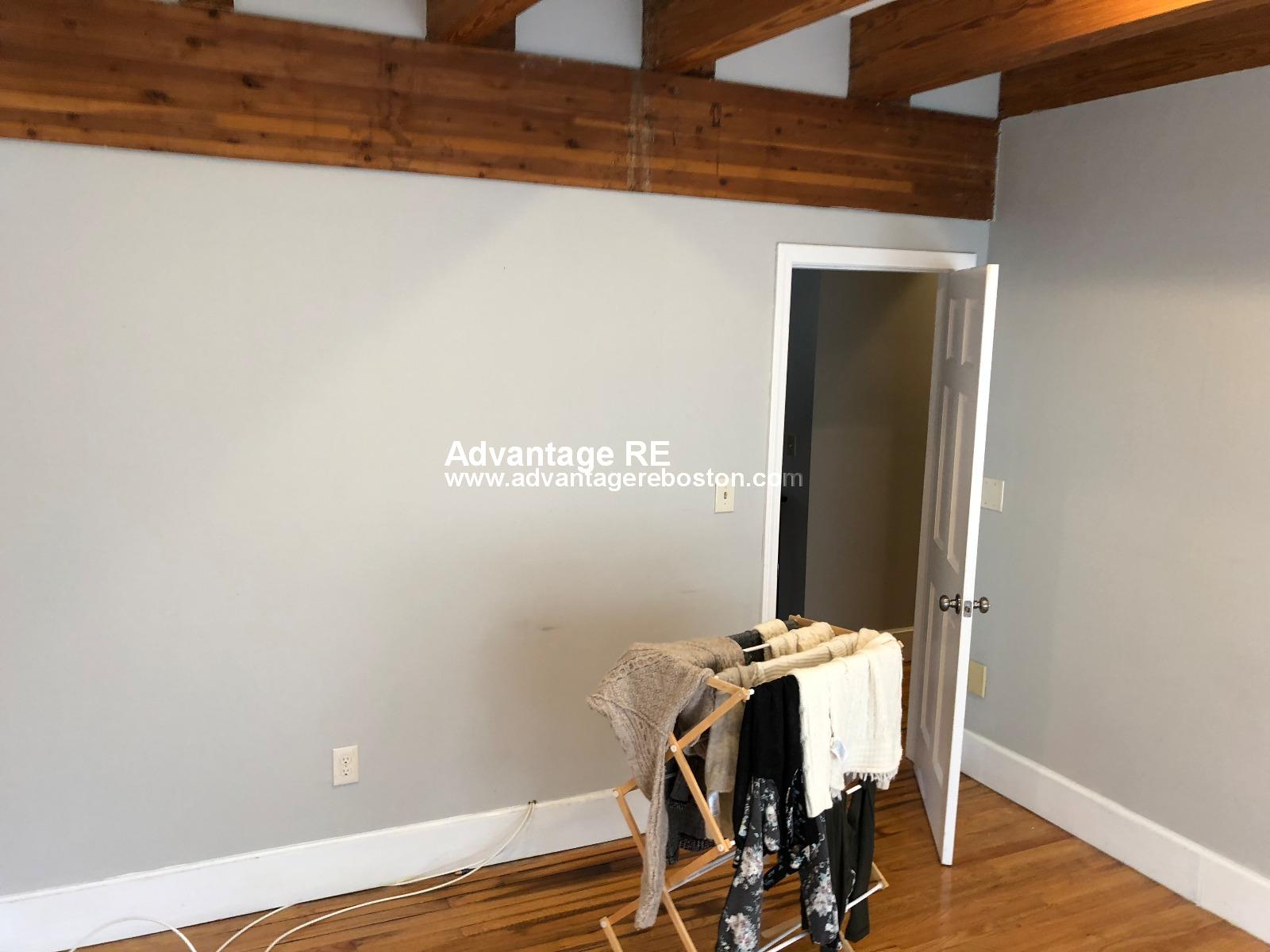 3 bed, 2 bath apartment for rent at 37 Sheafe St Unit 9, North End — photo 8 of 11
