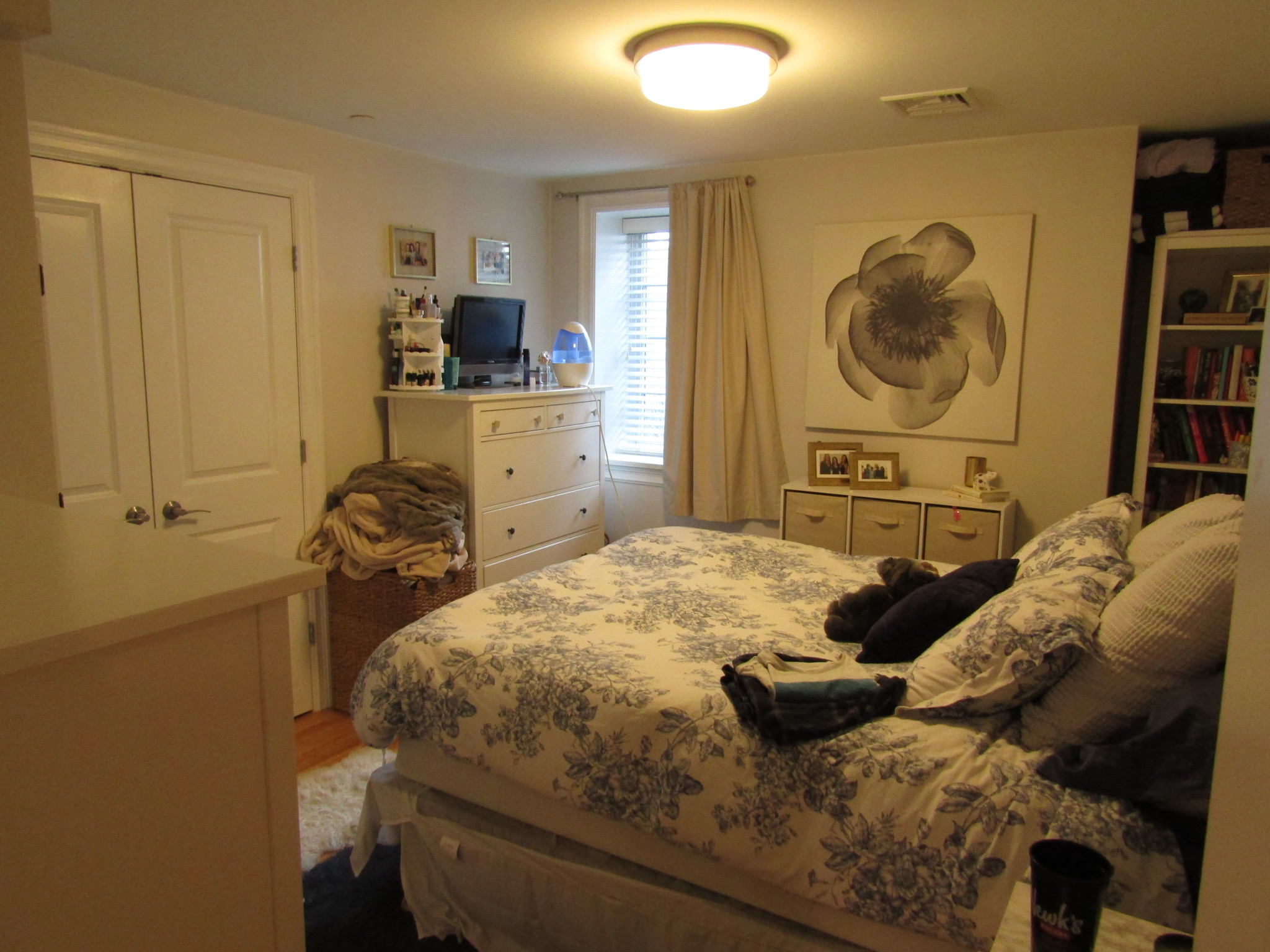 2 bed, 1 bath apartment for rent at 12 Harvard Ter Unit 1, Allston — photo 16 of 24