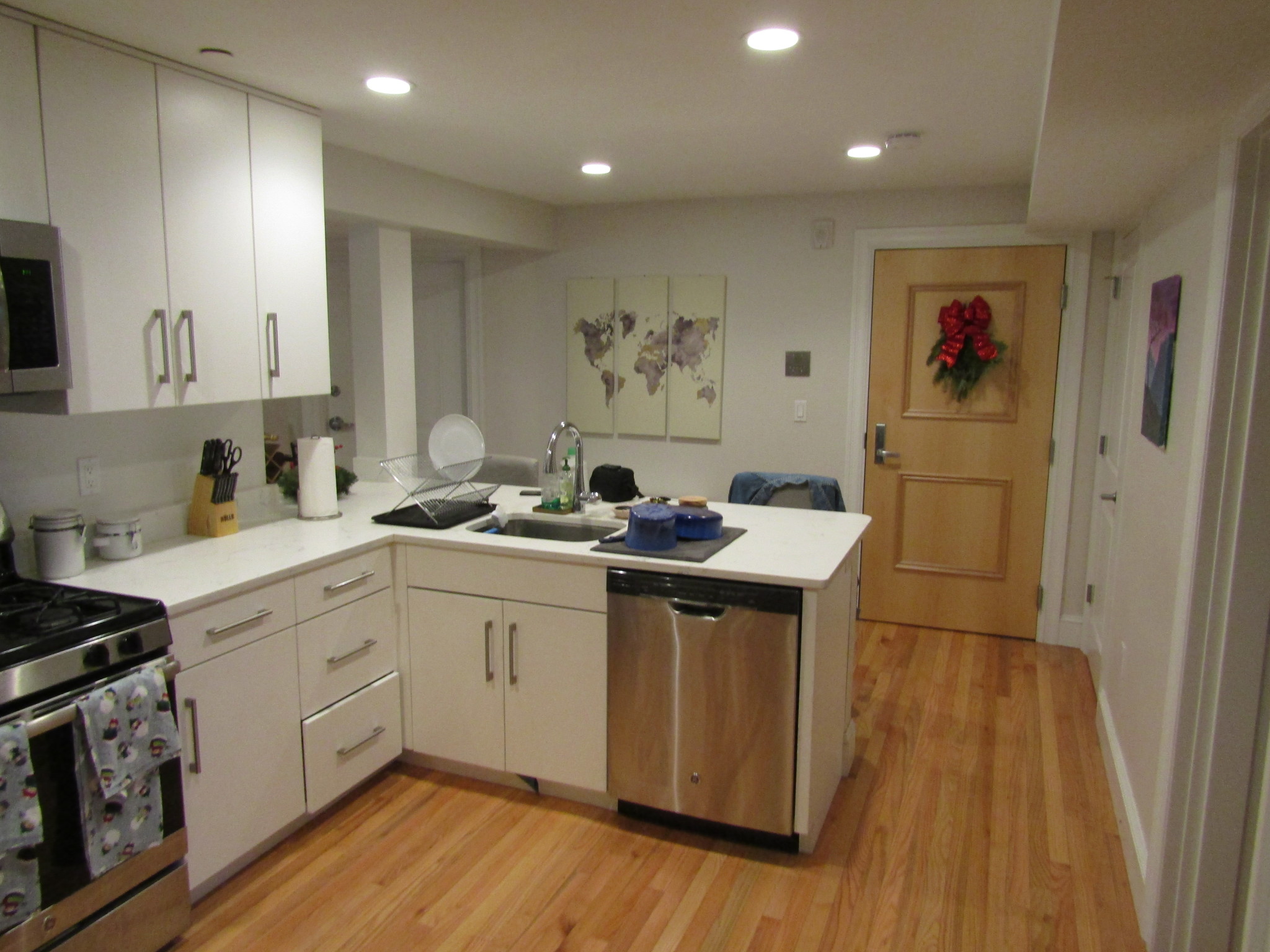 2 bed, 1 bath apartment for rent at 12 Harvard Ter Unit 1, Allston — photo 21 of 24