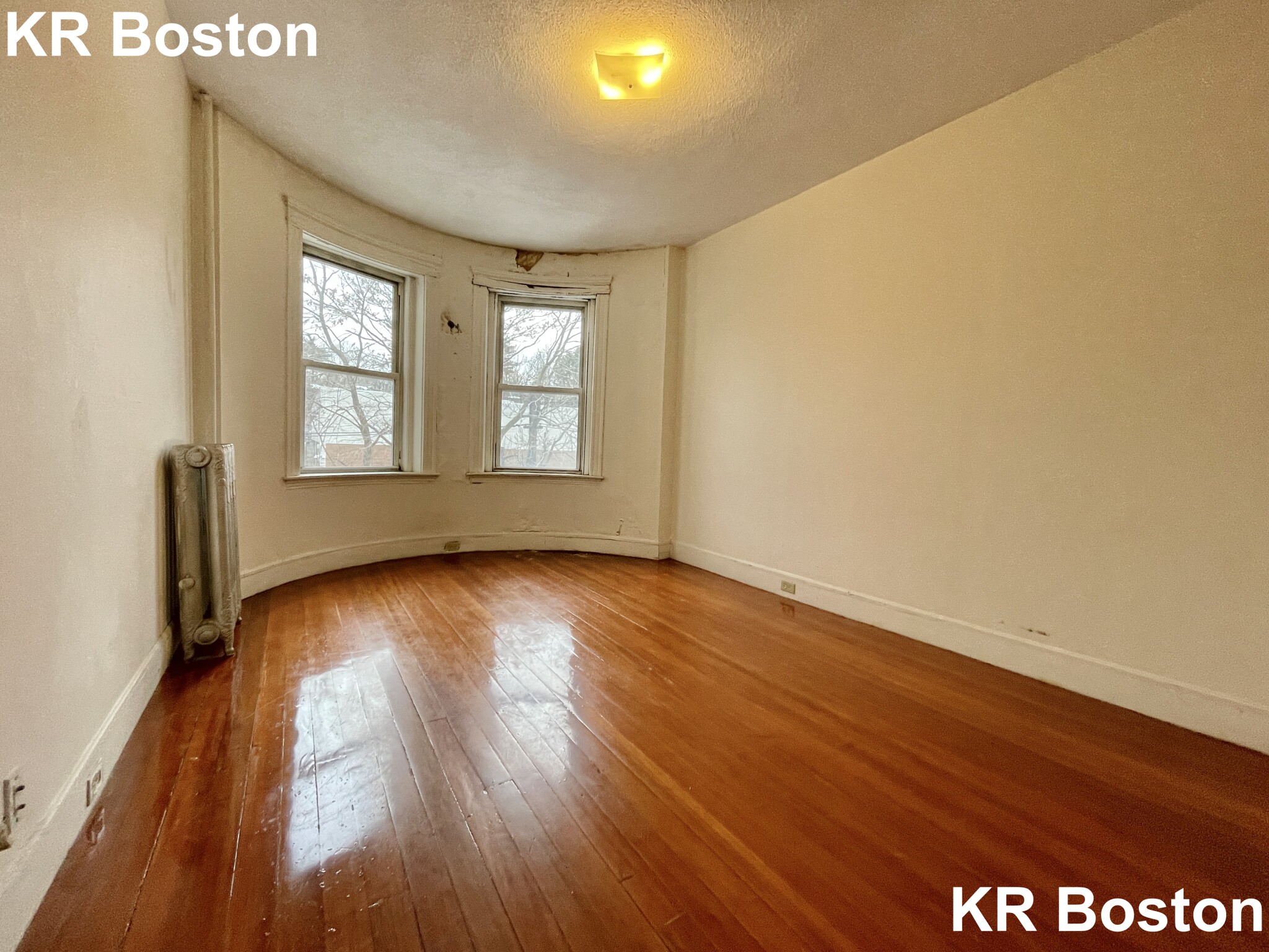 5 bed, 2 bath apartment for rent at 1907 Beacon St Unit 2, Chestnut Hill — photo 19 of 20