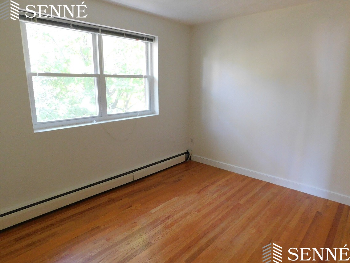 2 bed, 1 bath apartment for rent at 11 Cogswell Ave Unit 3, North Cambridge — photo 7 of 20