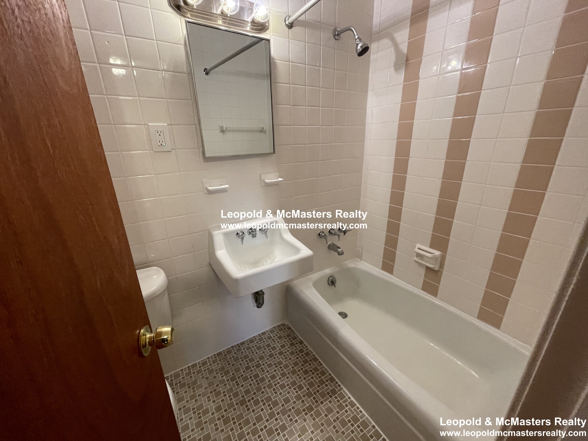 1 bed, 1 bath apartment for rent at 180 North Beacon St Unit 3U, Brighton — photo 7 of 7