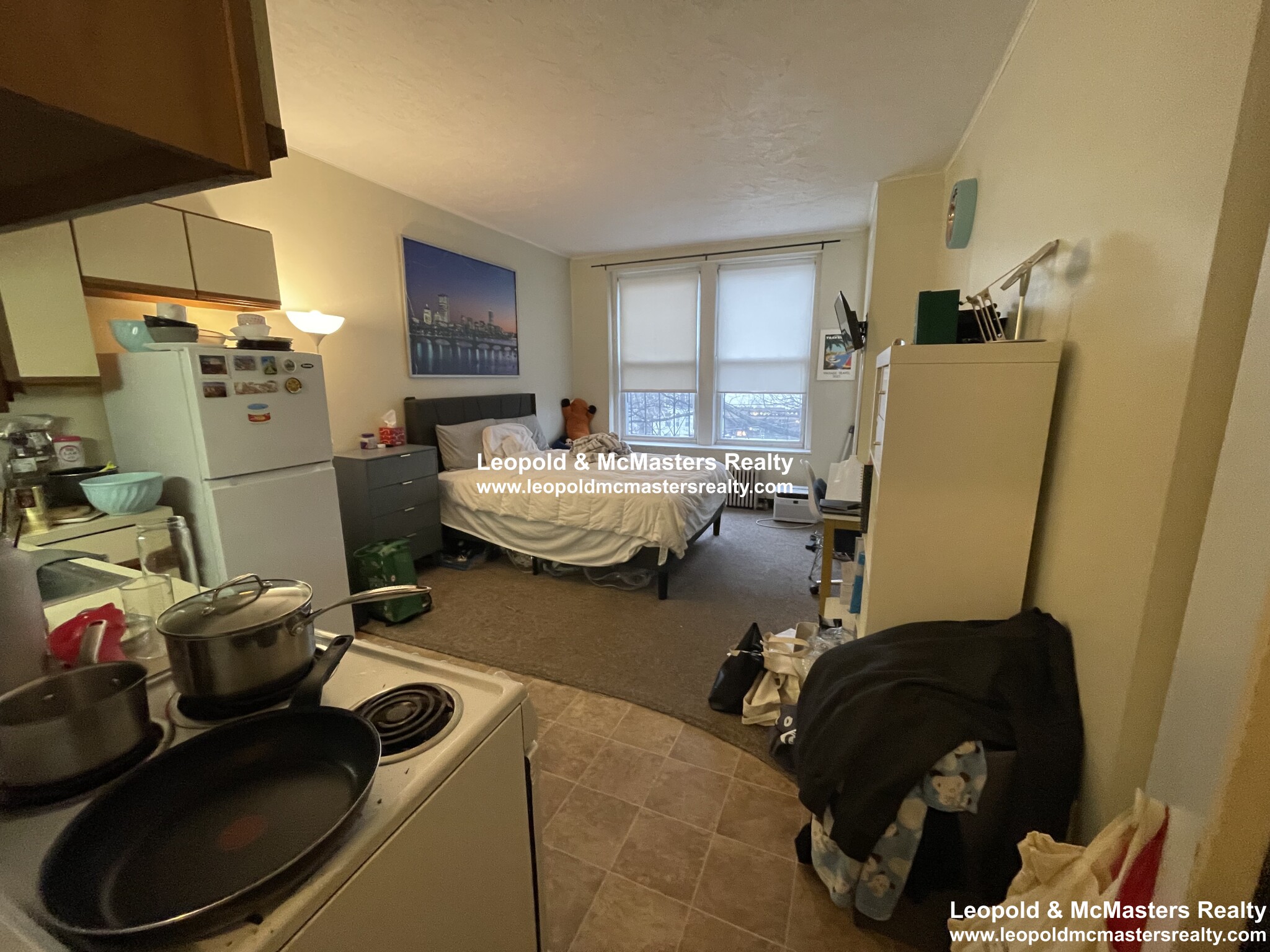 Studio bed, 1 bath apartment for rent at 1118 Commonwealth Ave Unit 6, Allston — photo 5 of 6