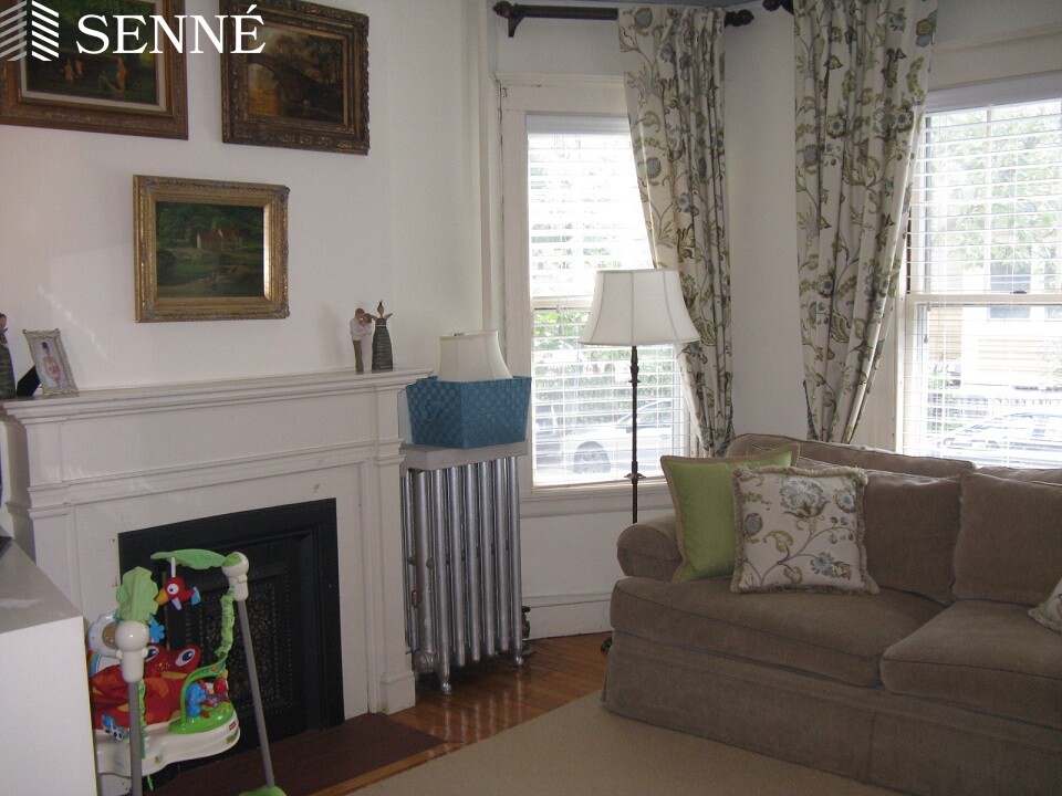 1 bed, 1 bath apartment for rent at 4 Avon St Unit 1-2, Harvard Square — photo 5 of 7