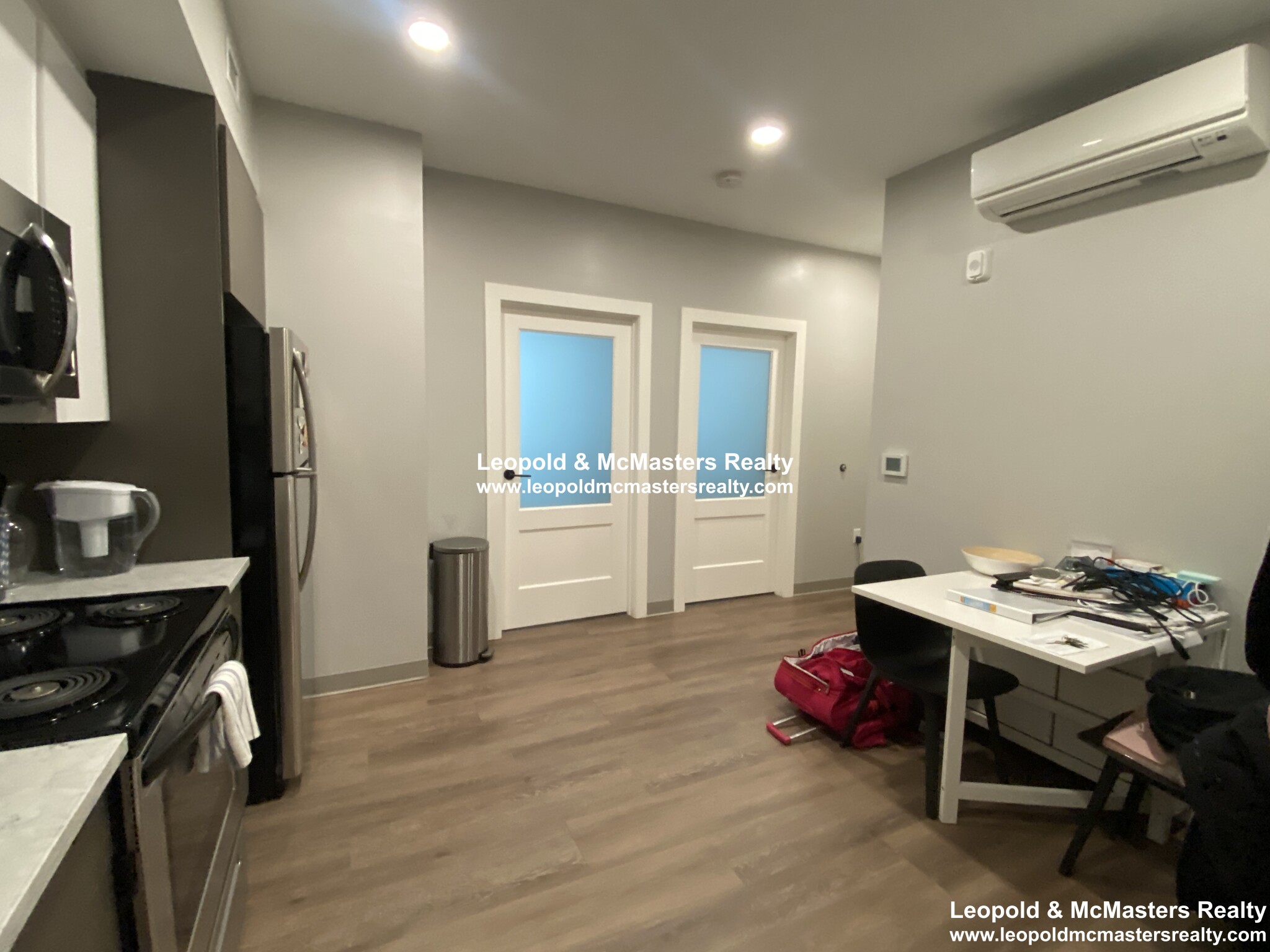 2 bed, 1 bath apartment for rent at 100 Hemenway St Unit 302a, Fenway — photo 4 of 11