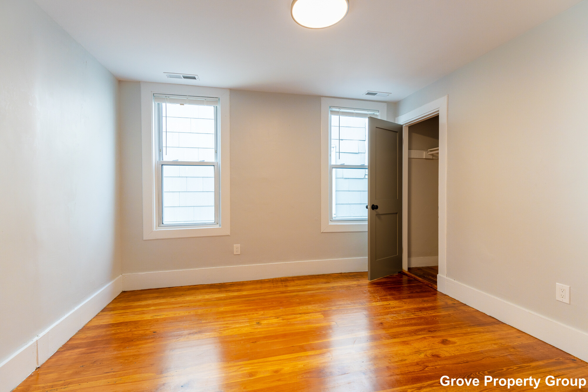 4 bed, 2 bath apartment for rent at 206 L St Unit 1, South Boston — photo 12 of 15