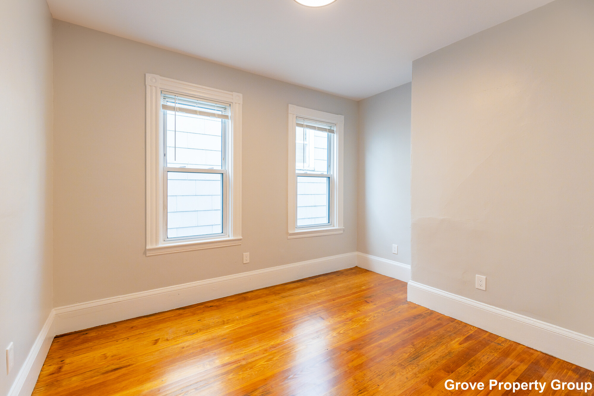 4 bed, 2 bath apartment for rent at 206 L St Unit 1, South Boston — photo 13 of 15