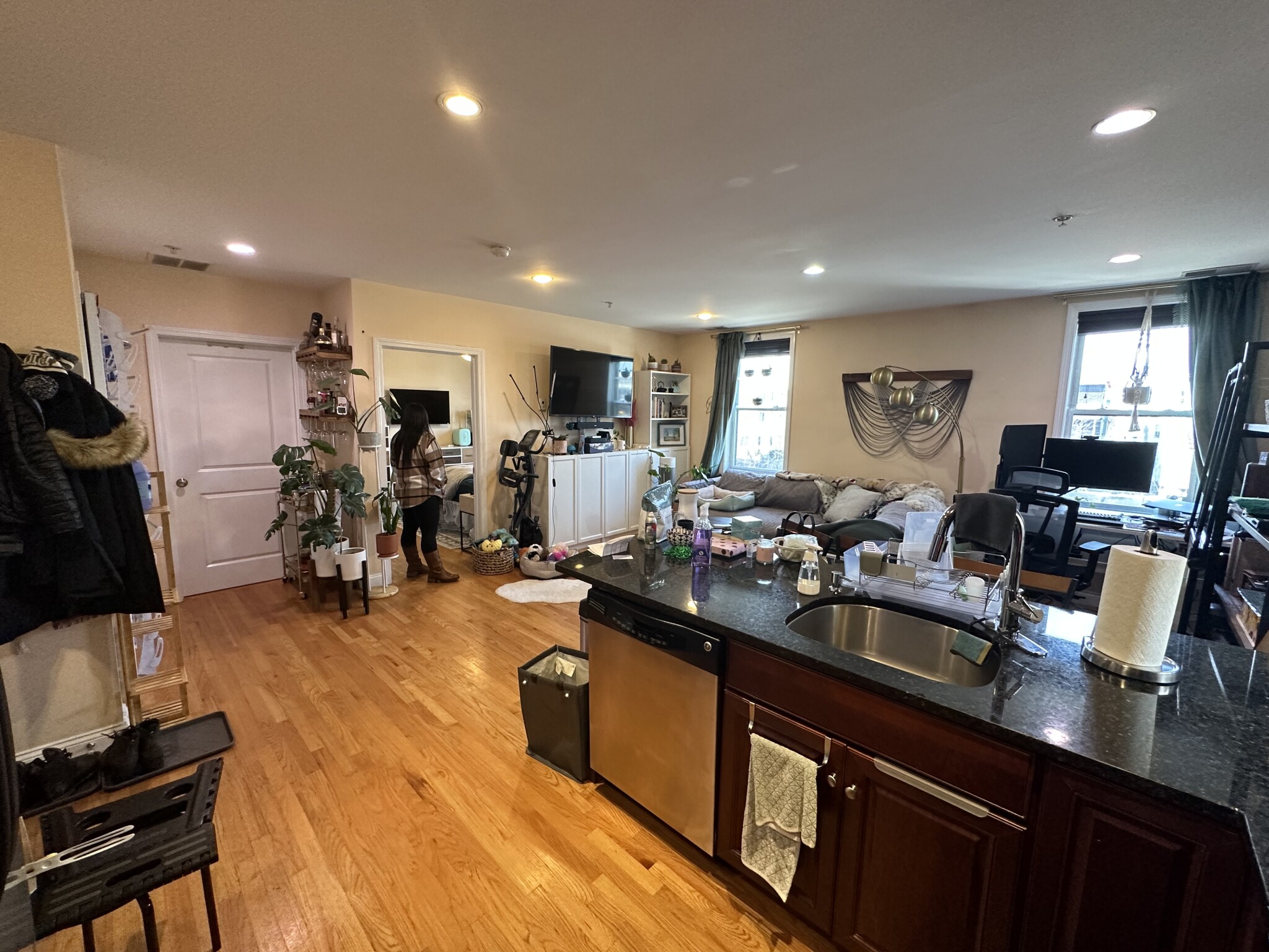 1 bed, 1 bath apartment for rent at 100 Fellsway Unit 201, East Somerville — photo 18 of 24