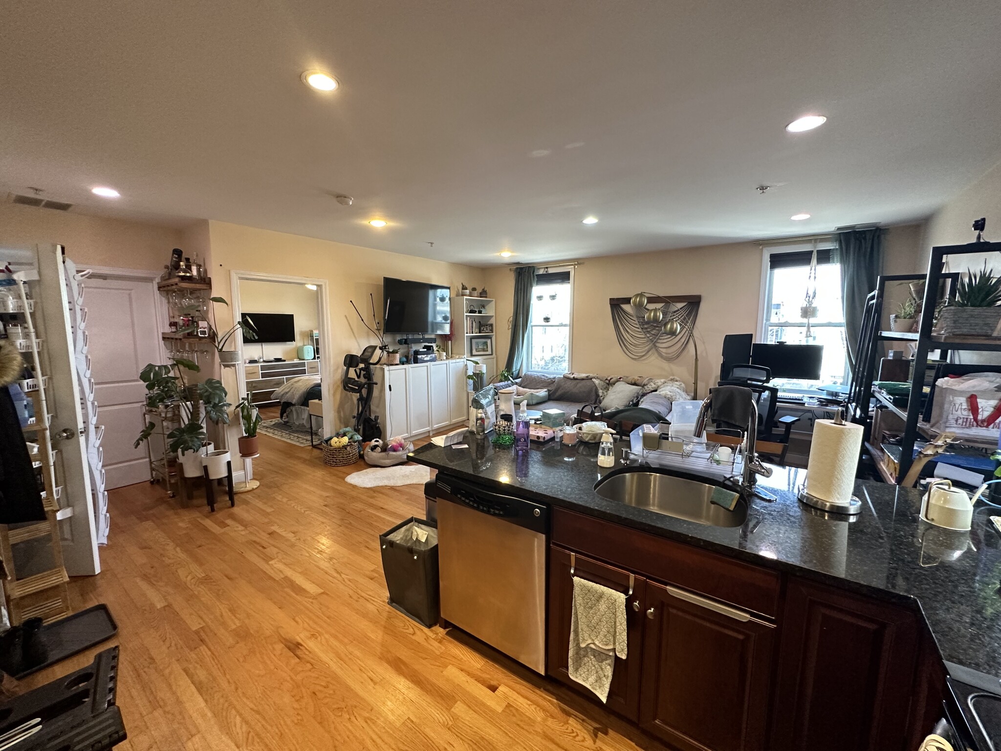 1 bed, 1 bath apartment for rent at 100 Fellsway Unit 201, East Somerville — photo 14 of 24