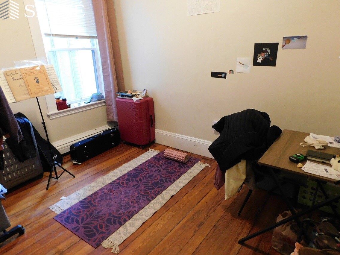 4 bed, 1.5 bath apartment for rent at 1264 Cambridge St Unit 1, Inman Square — photo 9 of 11