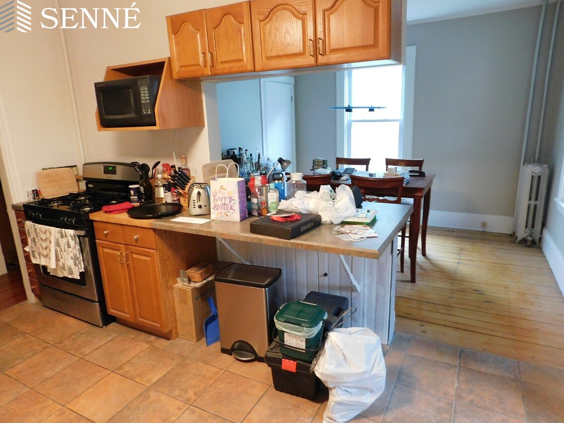 2 bed, 1 bath apartment for rent at 57 Gorham St Unit 1, Harvard Square — photo 9 of 9