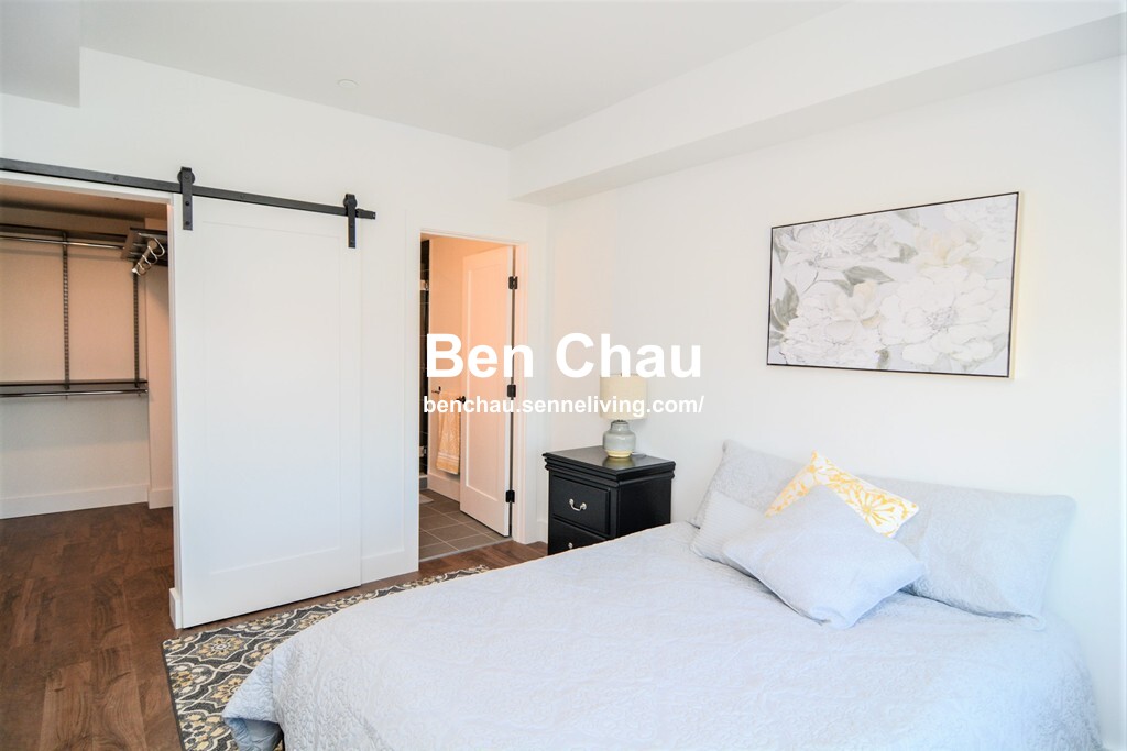 2 bed, 2 bath apartment for rent at 26 Hichborn St Unit 4B, Brighton — photo 4 of 14