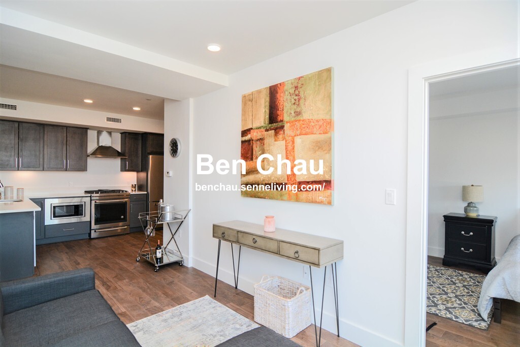 2 bed, 2 bath apartment for rent at 26 Hichborn St Unit 4B, Brighton — photo 3 of 14