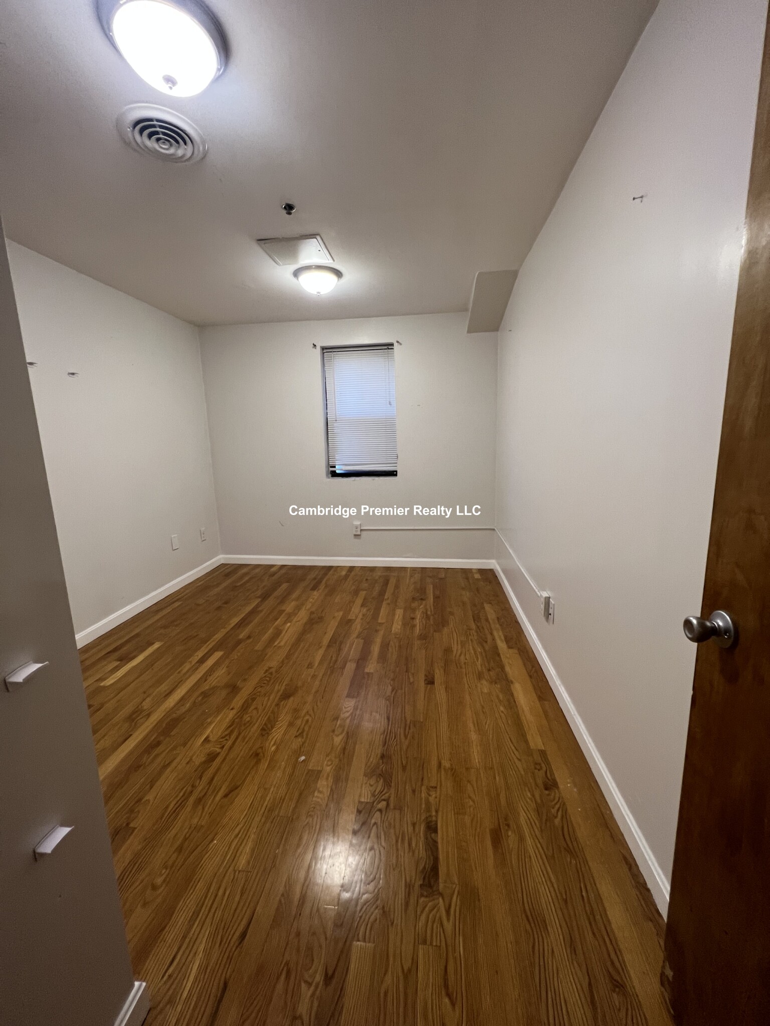 2 bed, 1 bath apartment for rent at 22 High St Unit 9, Medford — photo 8 of 8