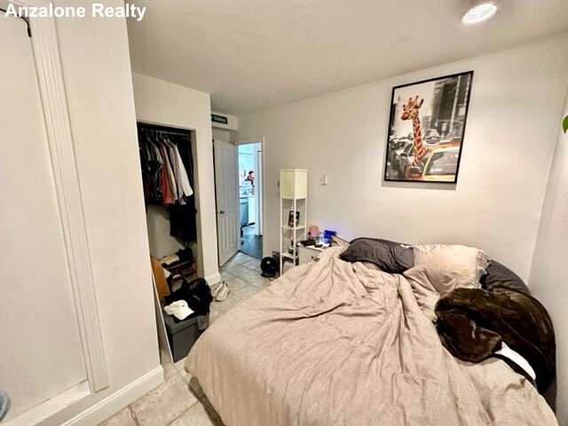 2 bed, 1 bath apartment for rent at 21 Cleveland Pl Unit 1, North End — photo 4 of 15