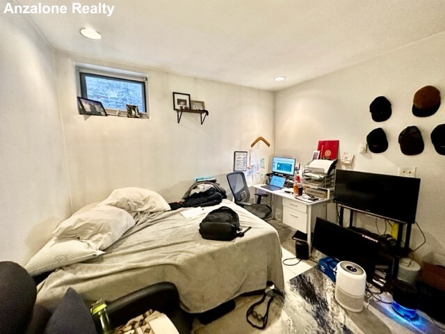 2 bed, 1 bath apartment for rent at 21 Cleveland Pl Unit 1, North End — photo 6 of 15
