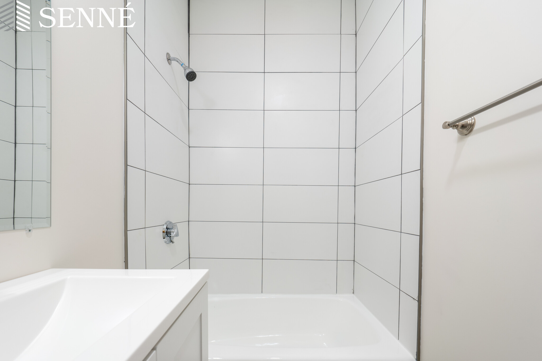 3 bed, 1 bath apartment for rent at 281 Highland Ave Unit 3, Davis Square — photo 2 of 8
