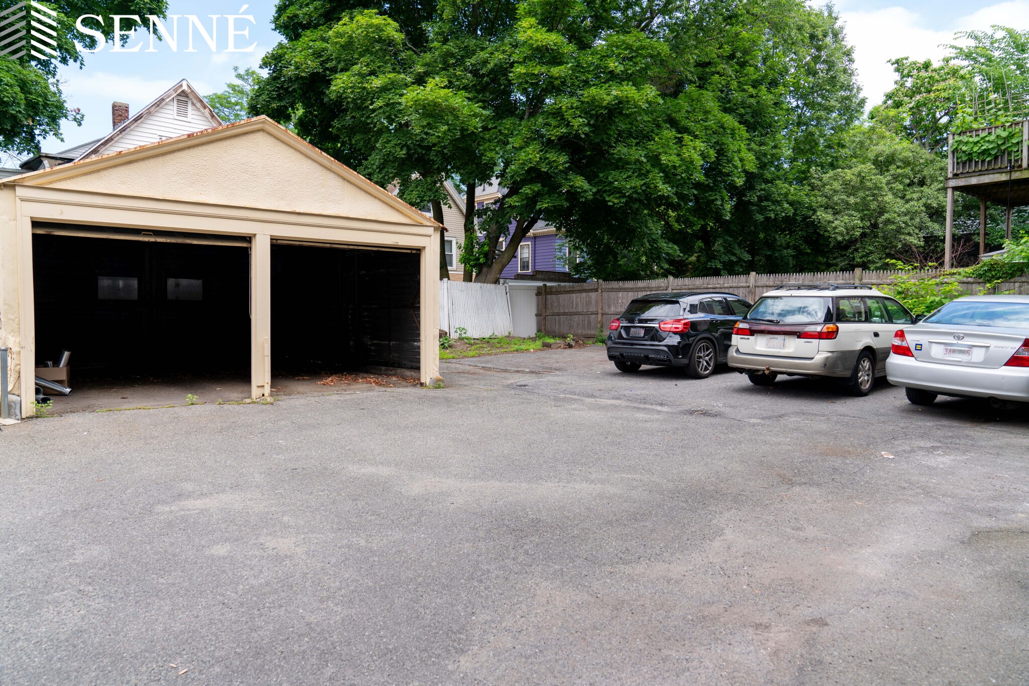 3 bed, 1 bath apartment for rent at 281 Highland Ave Unit 3, Davis Square — photo 1 of 8