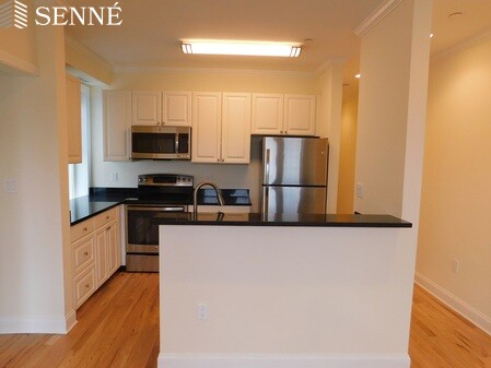 2 bed, 1 bath apartment for rent at 3 Chauncy St Unit 12W, Harvard Square — photo 5 of 7