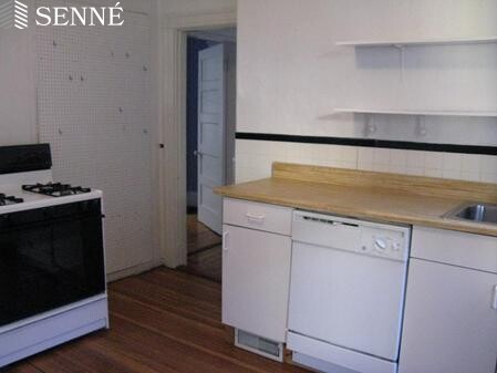 2 bed, 1 bath apartment for rent at 50 Dover St Unit 2, Davis Square — photo 9 of 9