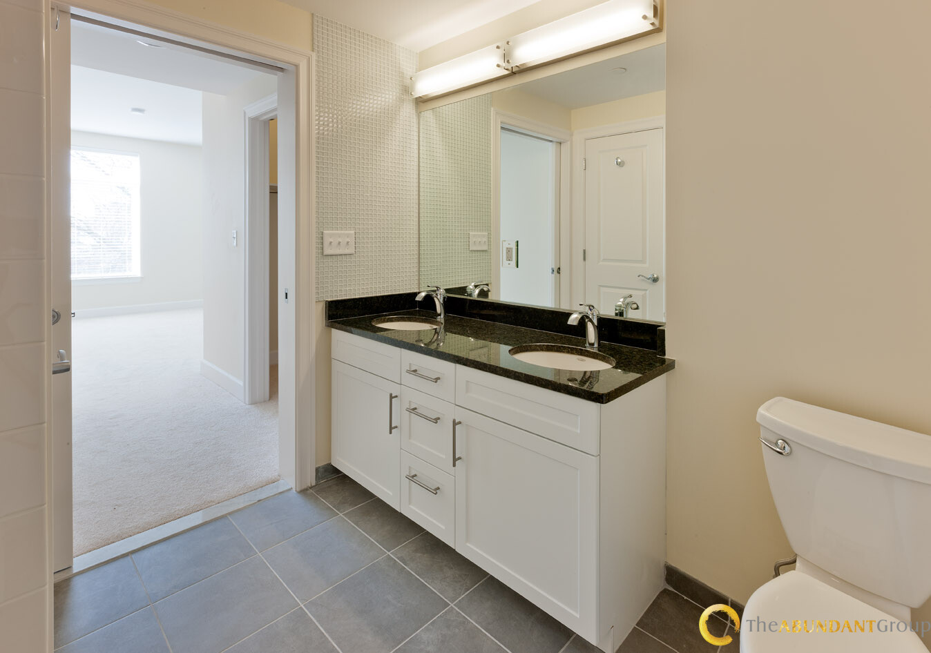2 bed, 2 bath apartment for rent at 7 Cameron Ave Unit 303A, North Cambridge — photo 3 of 9
