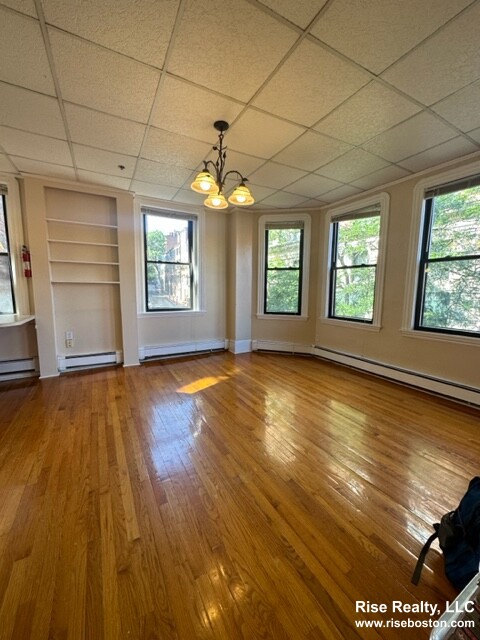 1 bed, 1 bath apartment for rent at 37 Joy St Unit 7, Beacon Hill — photo 13 of 16