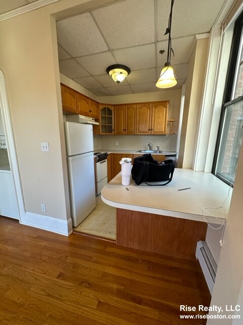 1 bed, 1 bath apartment for rent at 37 Joy St Unit 7, Beacon Hill — photo 10 of 16