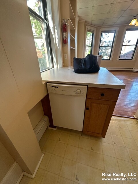 1 bed, 1 bath apartment for rent at 37 Joy St Unit 7, Beacon Hill — photo 11 of 16