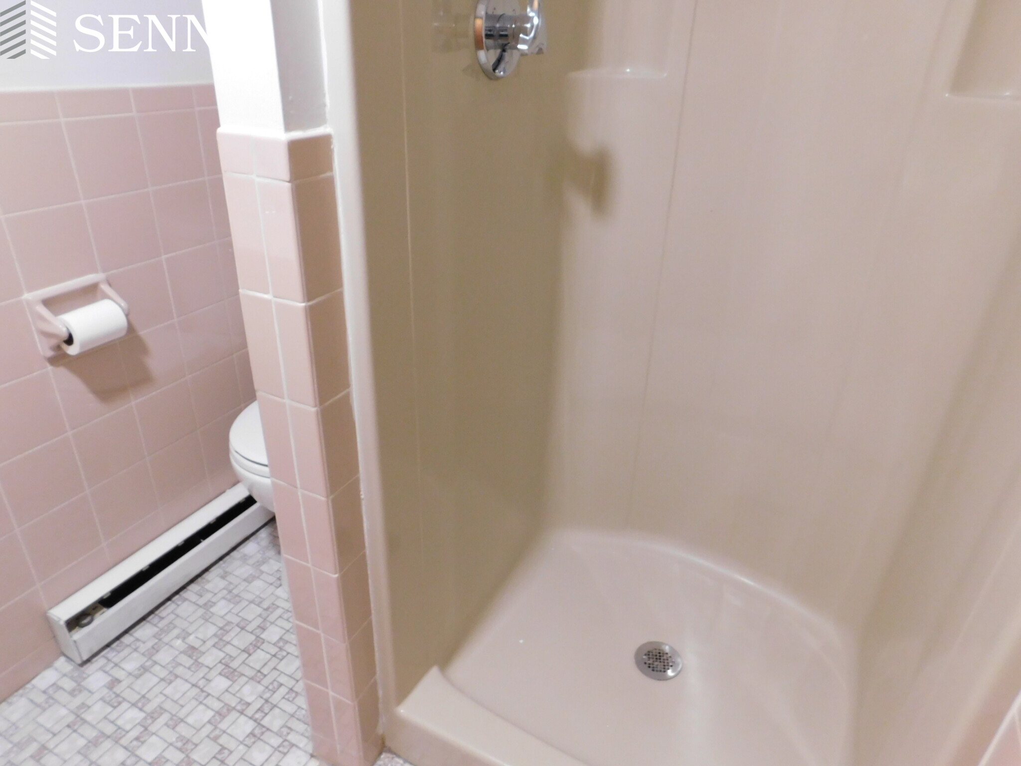 4 bed, 2 bath apartment for rent at 70 Lexington Ave Unit 2B, Davis Square — photo 6 of 13
