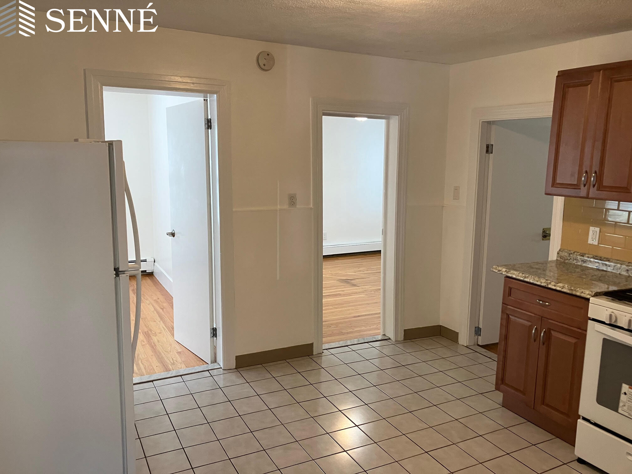 3 bed, 1 bath apartment for rent at 322 Lowell St Unit 2, Davis Square — photo 15 of 16